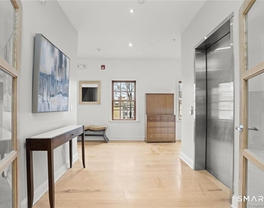 2 Hollyhock Road - Photo Thumbnail 10