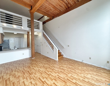 25 Grand Street - Photo Thumbnail 3