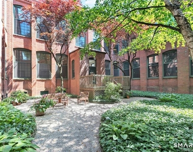 25 Grand Street - Photo Thumbnail 23