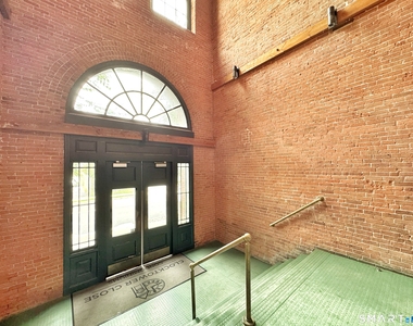 25 Grand Street - Photo Thumbnail 22