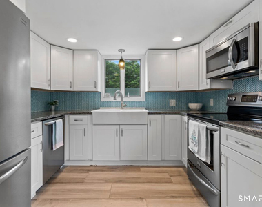 37 Prospect Street - Photo Thumbnail 4