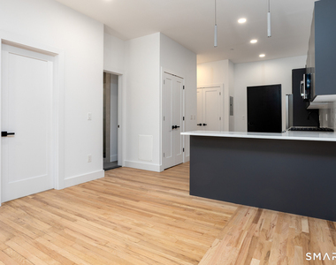 10 Commerce Street - Photo Thumbnail 5