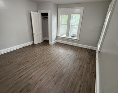 789 Park Avenue - Photo Thumbnail 2