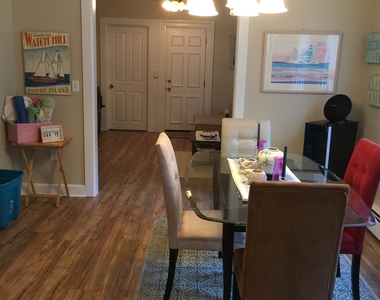 8 Lincoln Avenue - Photo Thumbnail 7