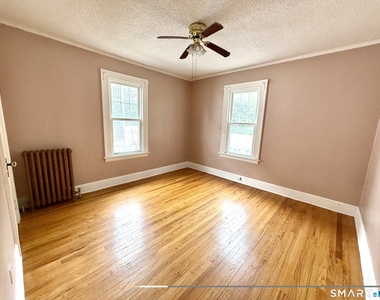 7-9 Lyons Street - Photo Thumbnail 11