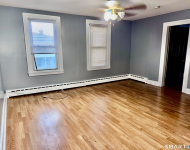 196 Park Street - Photo Thumbnail 3