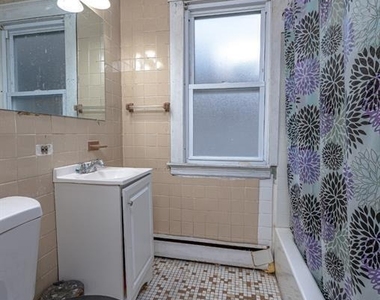 146 Charles Street - Photo Thumbnail 5