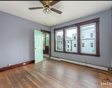 146 Charles Street - Photo Thumbnail 6