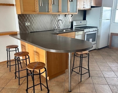 91 Strawberry Hill Avenue - Photo Thumbnail 5