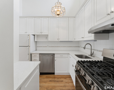 82 Olcott Way - Photo Thumbnail 8
