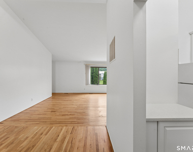 82 Olcott Way - Photo Thumbnail 10