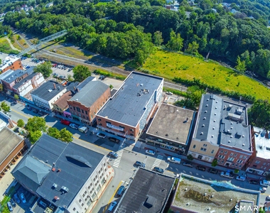 804 Main Street - Photo Thumbnail 24