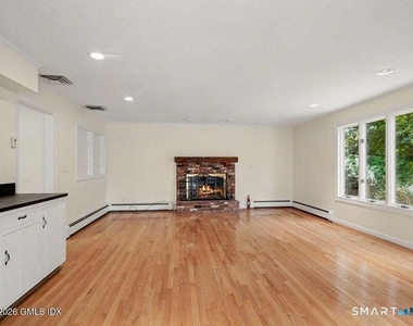 5 Raphael Place - Photo Thumbnail 9