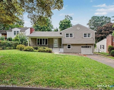 5 Raphael Place - Photo Thumbnail 1