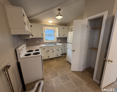 281 Main Street - Photo Thumbnail 10