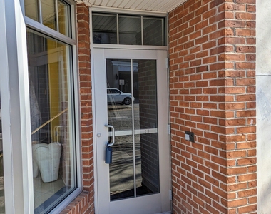 209 Main Street - Photo Thumbnail 9