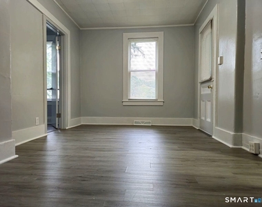 68 Hungerford Alley - Photo Thumbnail 13