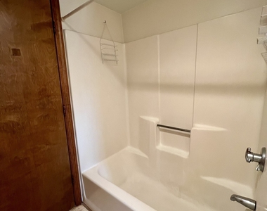 7 Golden Hill Street - Photo Thumbnail 19