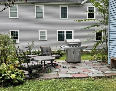 7 Golden Hill Street - Photo Thumbnail 36