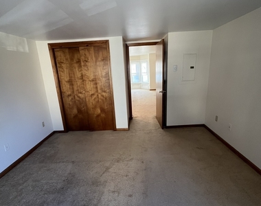7 Golden Hill Street - Photo Thumbnail 30