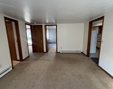 7 Golden Hill Street - Photo Thumbnail 16