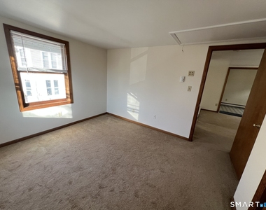 7 Golden Hill Street - Photo Thumbnail 27