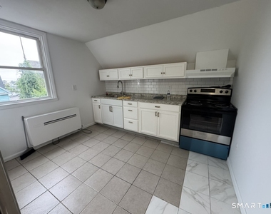 799 Capitol Avenue - Photo Thumbnail 3