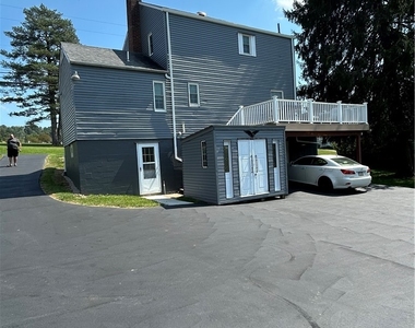 1061 Park Ave - Photo Thumbnail 25