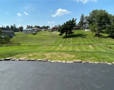 1061 Park Ave - Photo Thumbnail 21
