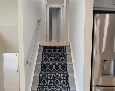 113 Meadowbrook Dr - Photo Thumbnail 11