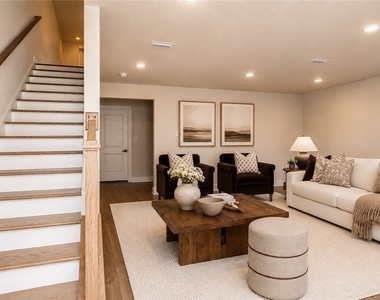107 Breckenridge Ct - Photo Thumbnail 2