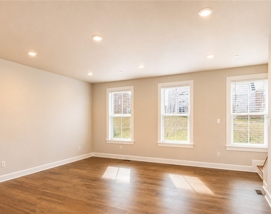 107 Breckenridge Ct - Photo Thumbnail 17