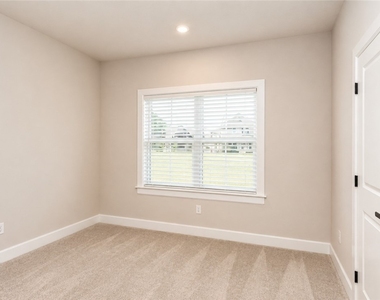 107 Breckenridge Ct - Photo Thumbnail 30