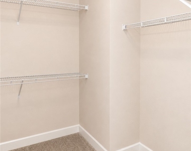 107 Breckenridge Ct - Photo Thumbnail 23