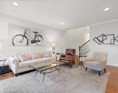 609 Fairgate - Photo Thumbnail 7