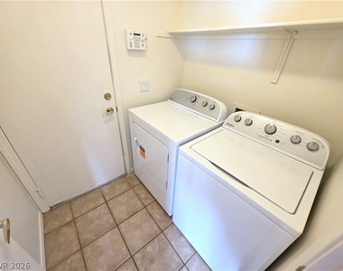 2460 Avenida Sol - Photo Thumbnail 10