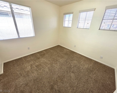 2460 Avenida Sol - Photo Thumbnail 16