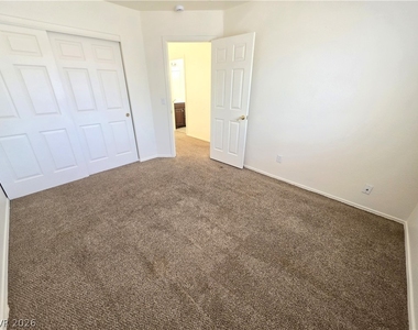 2460 Avenida Sol - Photo Thumbnail 15