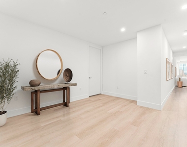 55 Broad Street - Photo Thumbnail 3