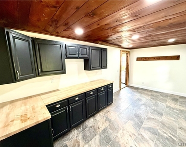 4921 N Jefferson Street - Photo Thumbnail 13