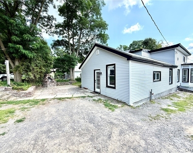 4921 N Jefferson Street - Photo Thumbnail 34