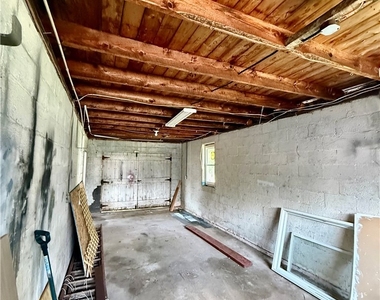4921 N Jefferson Street - Photo Thumbnail 38