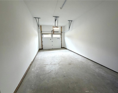 640 Jefferson Avenue - Photo Thumbnail 38