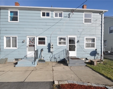 512 Cayuga Road - Photo Thumbnail 17