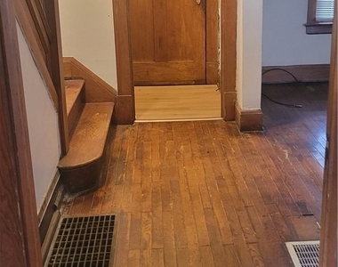 2233 Cleveland Avenue - Photo Thumbnail 3