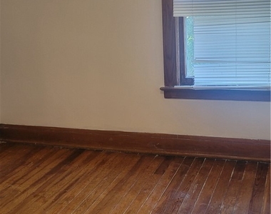 2233 Cleveland Avenue - Photo Thumbnail 11
