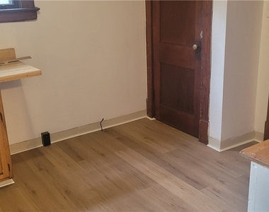 2233 Cleveland Avenue - Photo Thumbnail 13