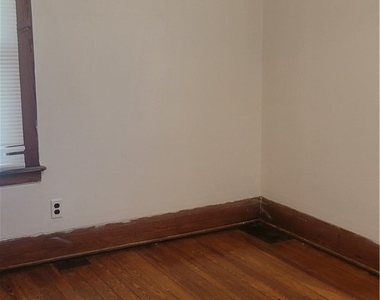 2233 Cleveland Avenue - Photo Thumbnail 10