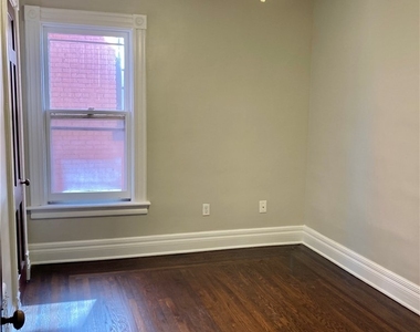 62 Trinity Place - Photo Thumbnail 9