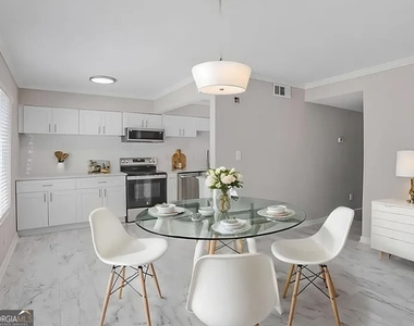 3210 Quincetree Lane - Photo Thumbnail 4